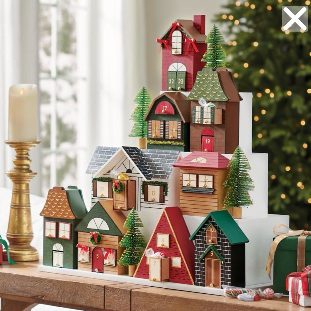 Frontgate Holiday Village Advent Calendar - NWT